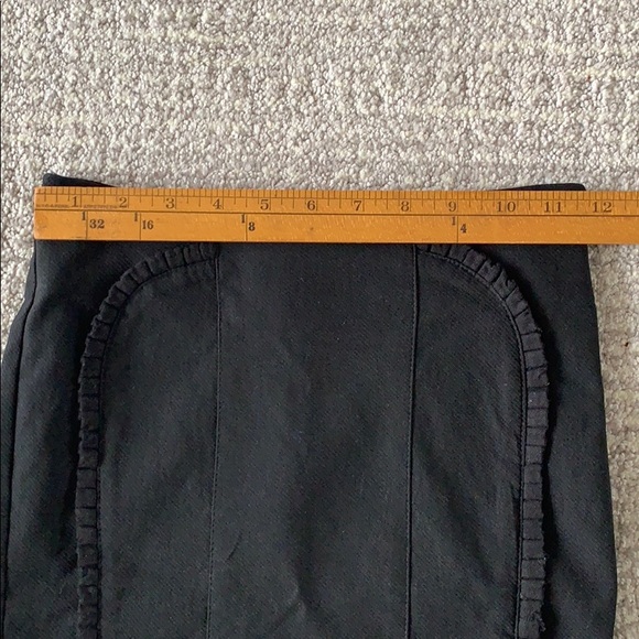 Black Bebe Pencil Skirt w/ Ruffle, Size 0 - Picture 3 of 4